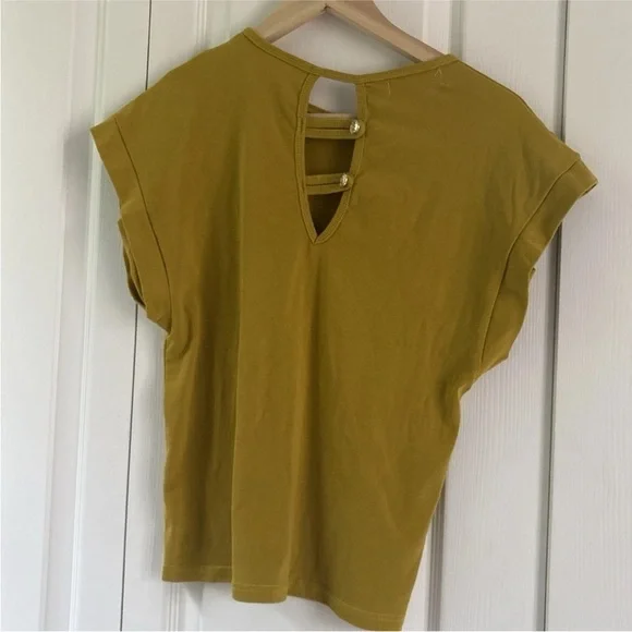 Mustard Yellow Cap Sleeve Top with Gold Buttons - DEE-ZYY- Estimate Size Medium - Picture 4 of 7